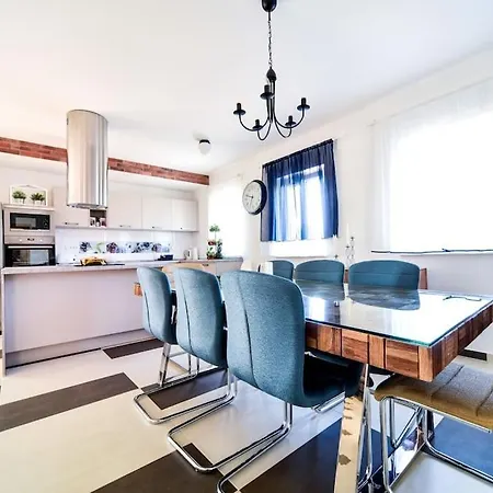 Mery Vila Privlaka (Zadar)
